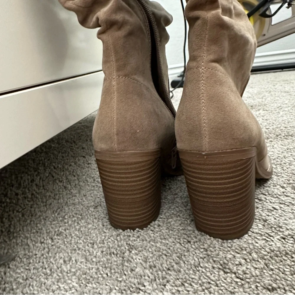 Universal Thread boots - Picture 4 of 5